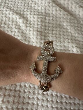 Gold Tone Rhinestone Anchor Bracelet